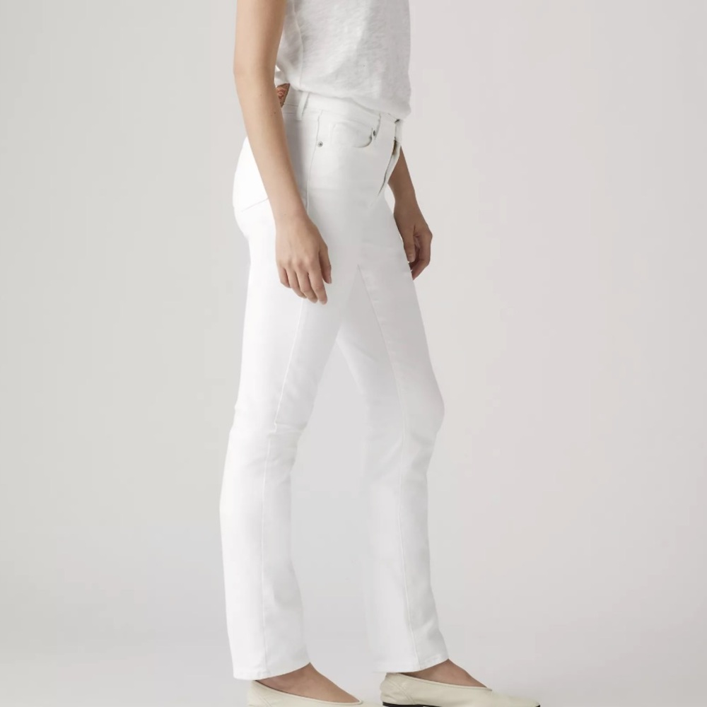 Levi’s White Classic Straight Fit Mid-Rise Jeans Waist 28 - Picture 4 of 15